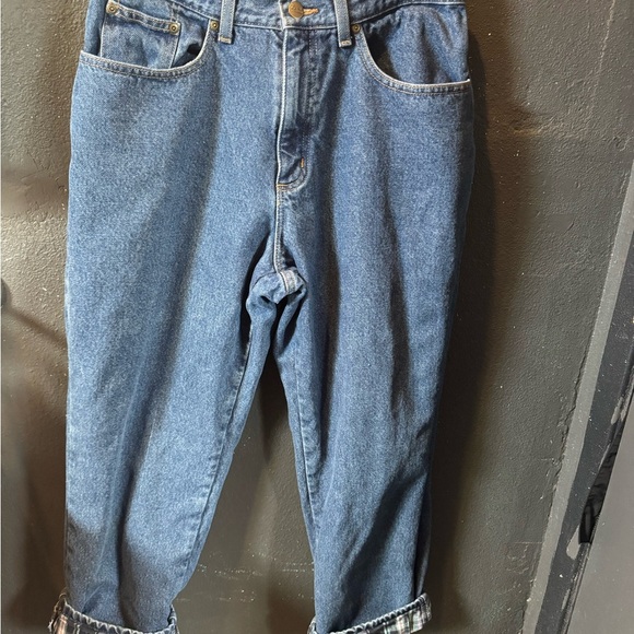 L.L. Bean Medium Wash Fleece Lined Relaxed Fit Jeans - Picture 1 of 4